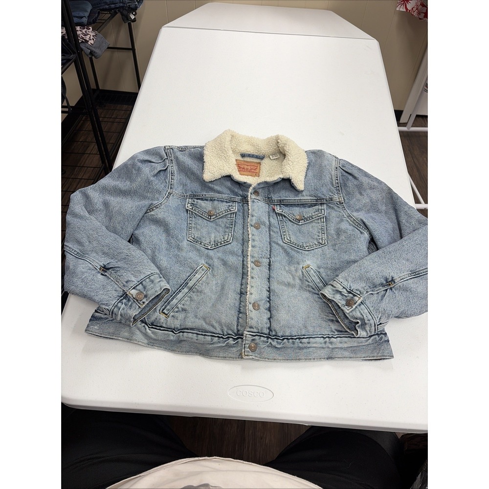 Levi's Womens Ex-Boyfriend Sherpa Trucker Jacket Light Wash Denim Blue Size Xl